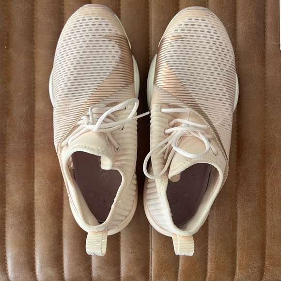 Nike superrep zoom rose gold peach 8.8 - Picture 3 of 4